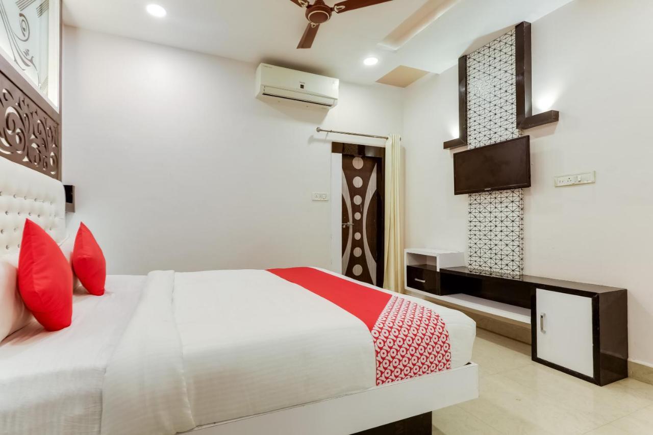 Hotel Oyo 49090 G K Jain Guna Exterior foto
